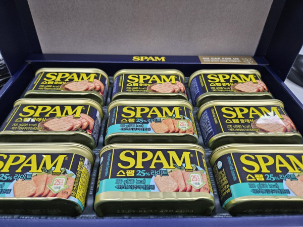 9c7e784cbe2766b73015e0aff7ac48d0_1759203675_7992.jpg